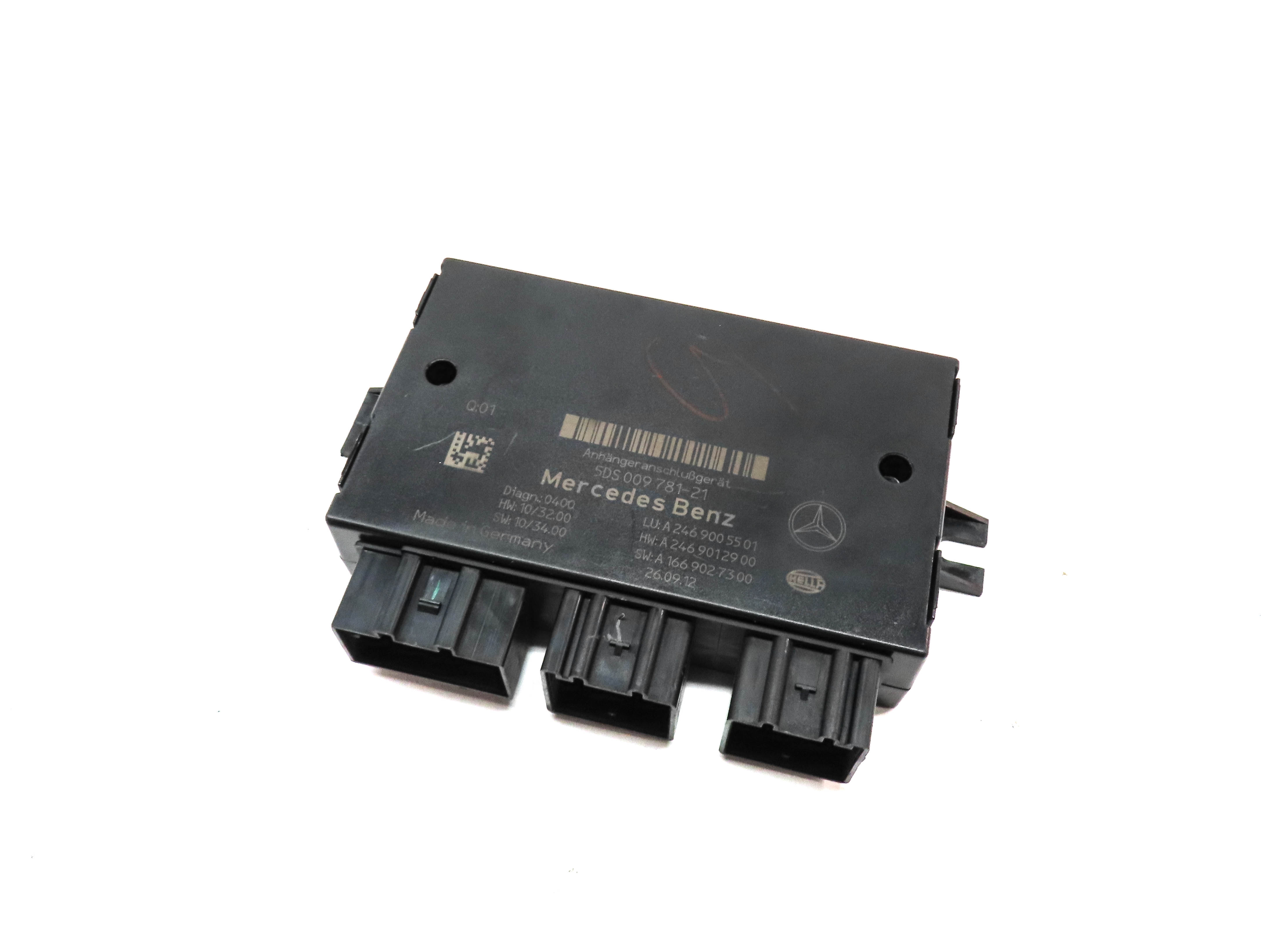 12-17 MERCEDES B250 G550 GL350 GL550 ML350 ML550 (W166 W246 X166) TOWING MODULE — exact item pictured